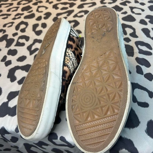 Jellypop Kory Animal Multifabric Stone Wash Sneakers Sz 8.5 - Picture 5 of 5